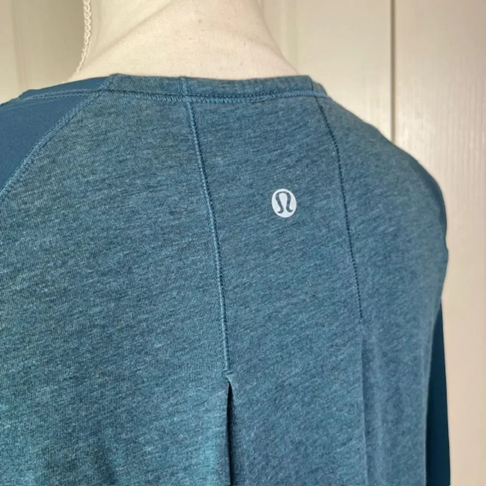 Lululemon Clip-In Long Sleeve Top Heathered Alberta Lake Size 10